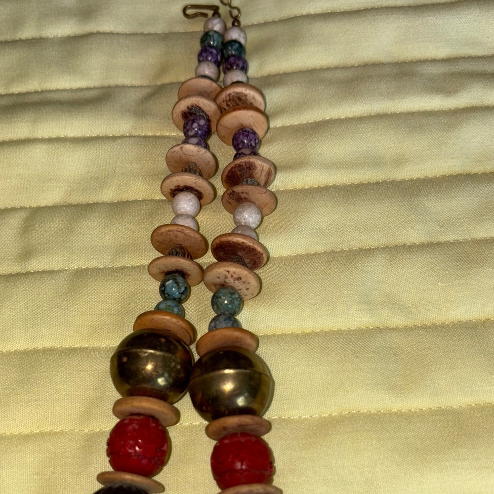 Vintage Gold and Red Beaded Necklace $12 - Picture 4 of 4